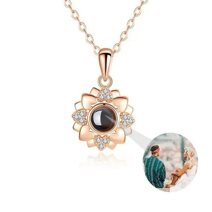 Colar com Foto Oculta Projetada no Coração – Personalize com Sua Foto Favorita e Revele o Amor