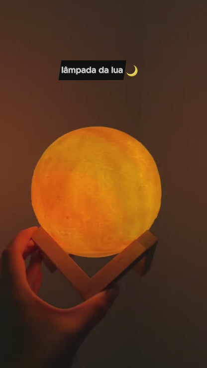 Luminária Lua 3D Multicolorida com Toque – LED Decorativa Recarregável USB